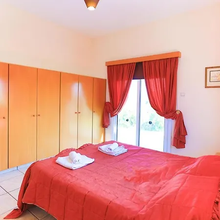 וילה The Vines *